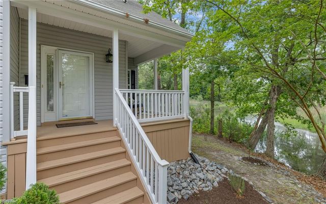 3545 Sandy Point KY, Virginia Beach, VA 23452