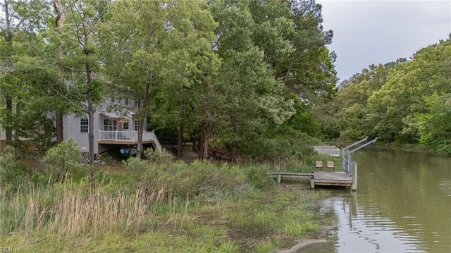 3545 Sandy Point KY, Virginia Beach, VA 23452