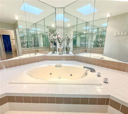 2432 Bullock TRL, Virginia Beach, VA 23454