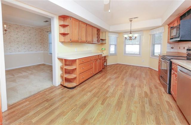 2432 Bullock TRL, Virginia Beach, VA 23454