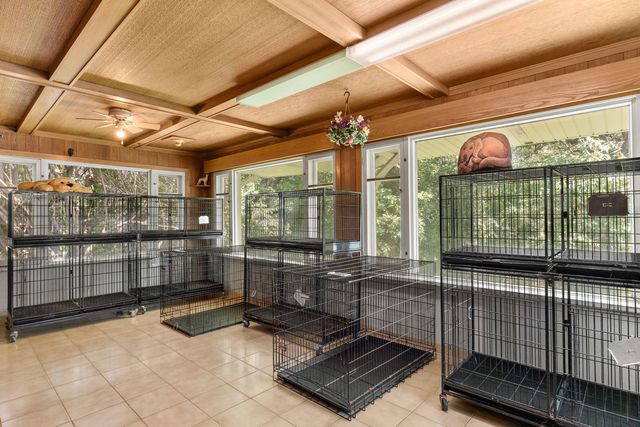 319 S Lincolnway Street, North Aurora, IL 60542