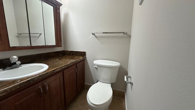 3300 W Rolling Hills Circle 708, Davie, FL 33328