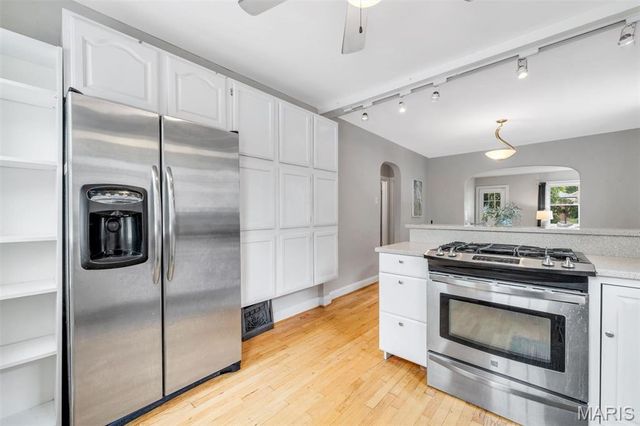 7520 Drexel Drive, St Louis, MO 63130