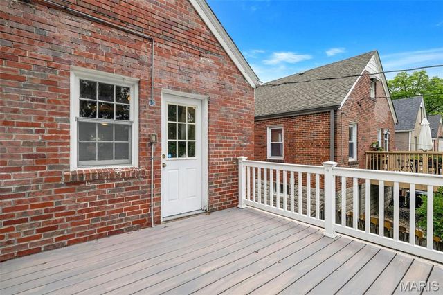 7520 Drexel Drive, St Louis, MO 63130
