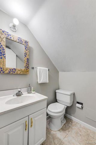 7520 Drexel Drive, St Louis, MO 63130