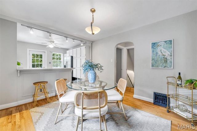 7520 Drexel Drive, St Louis, MO 63130