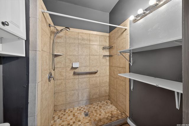 807 Eldorado, San Antonio, TX 78225