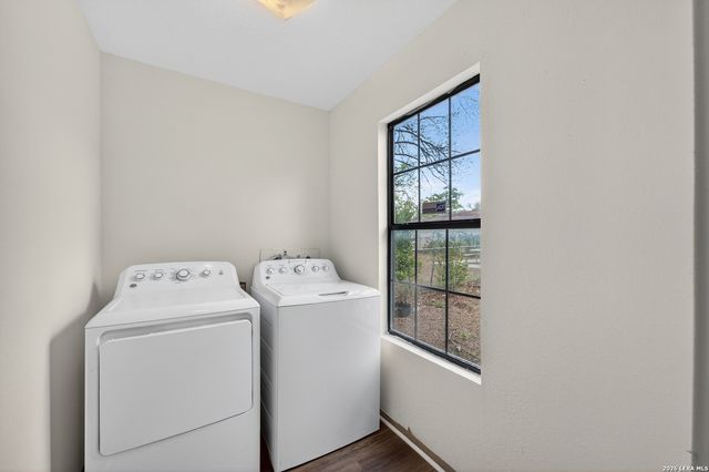 807 Eldorado, San Antonio, TX 78225