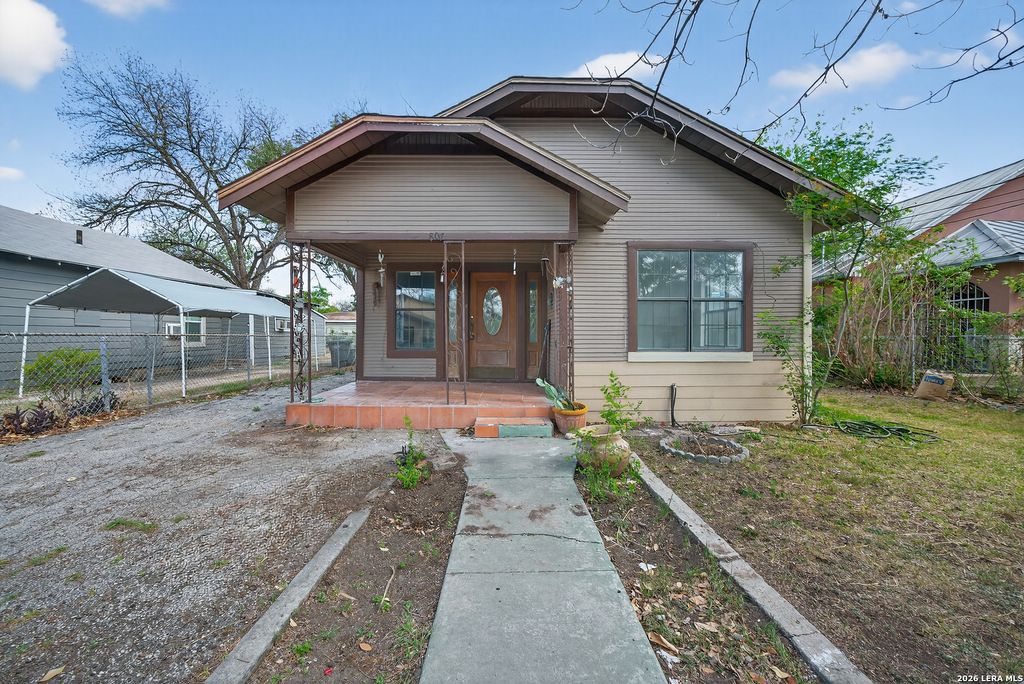 807 Eldorado, San Antonio, TX 78225