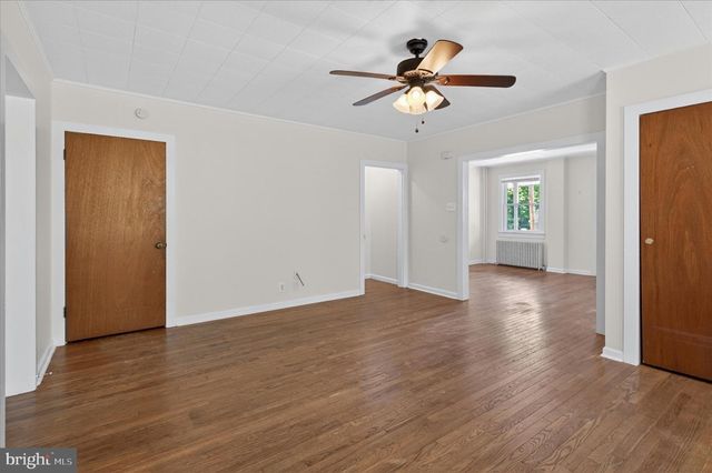 357 EMMETT ST, Phoenixville, PA 19460