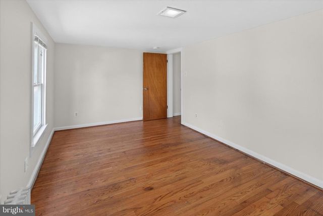 357 EMMETT ST, Phoenixville, PA 19460