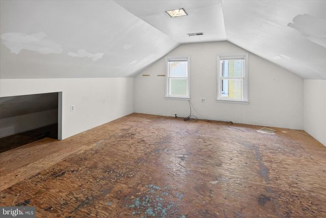 357 EMMETT ST, Phoenixville, PA 19460