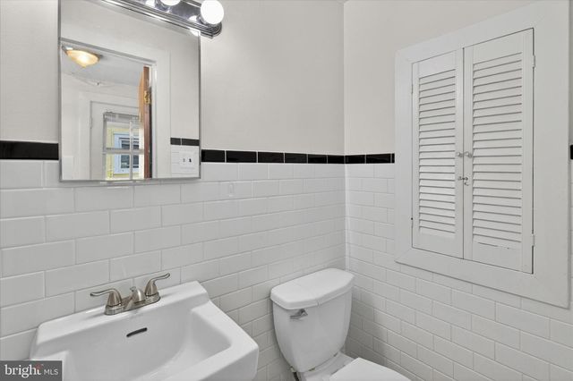 357 EMMETT ST, Phoenixville, PA 19460