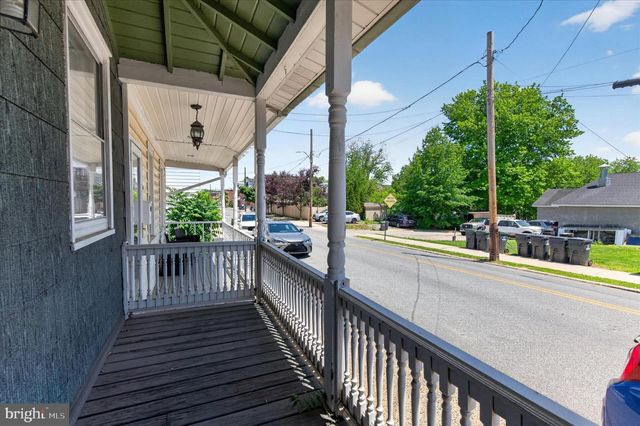 357 EMMETT ST, Phoenixville, PA 19460