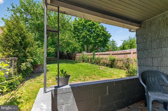 357 EMMETT ST, Phoenixville, PA 19460