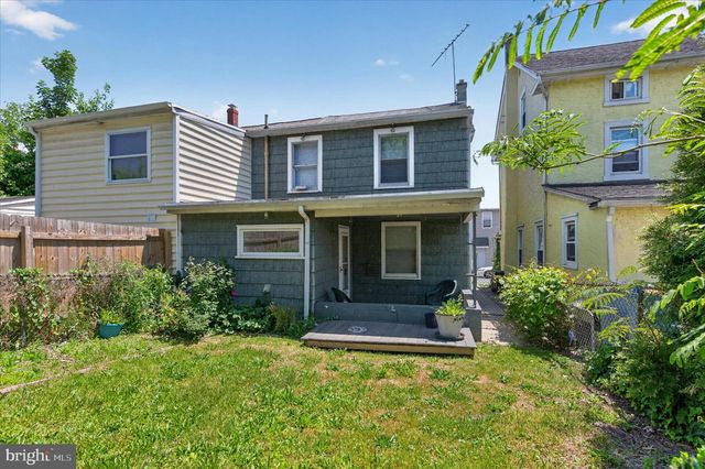 357 EMMETT ST, Phoenixville, PA 19460