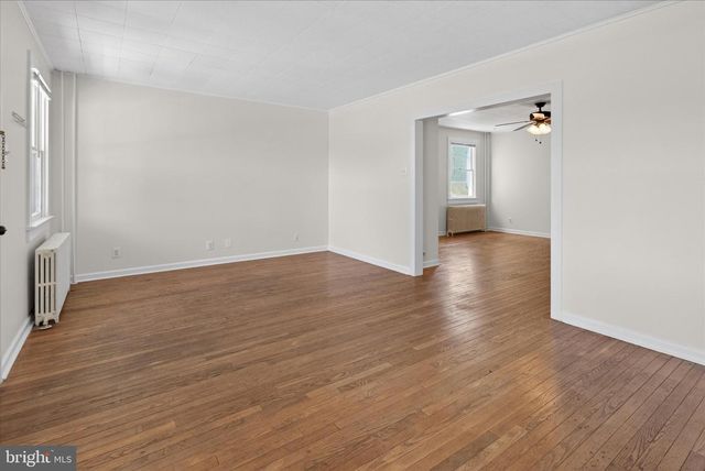 357 EMMETT ST, Phoenixville, PA 19460