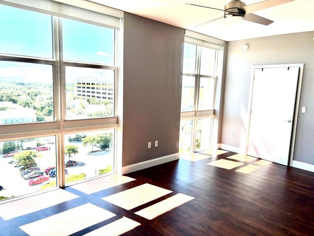 550 OKEECHOBEE Boulevard 825, West Palm Beach, FL 33401