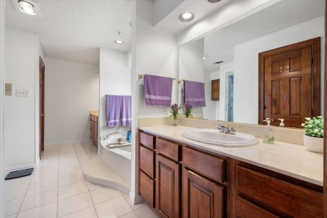 919 Huntington Drive, Duncanville, TX 75137