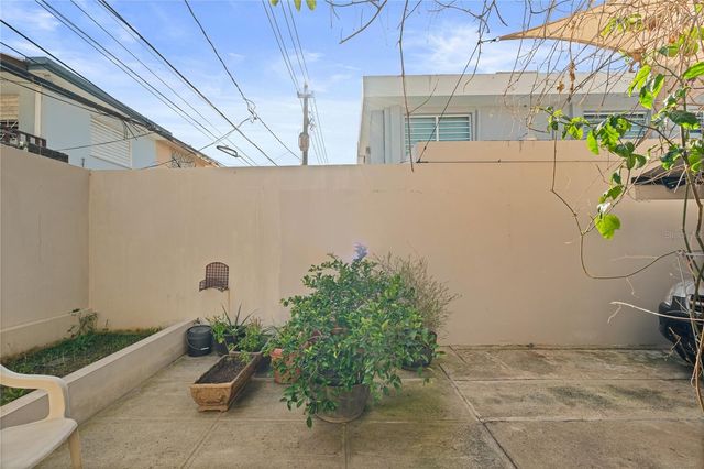 268-A JESUS PINERO AVENUE, San Juan, PR 00927