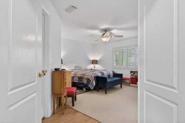 5927 NW 47th Way, Coconut Creek, FL 33073