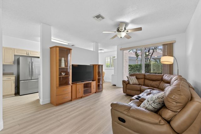 5927 NW 47th Way, Coconut Creek, FL 33073