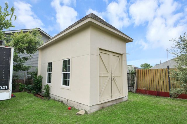 2608 Bostic Street, Houston, TX 77093