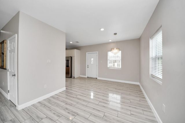 2608 Bostic Street, Houston, TX 77093