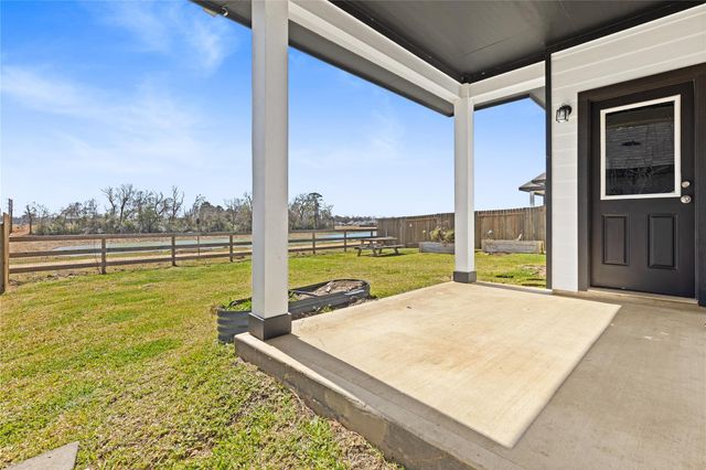 11707 Eclipse Drive, Willis, TX 77318
