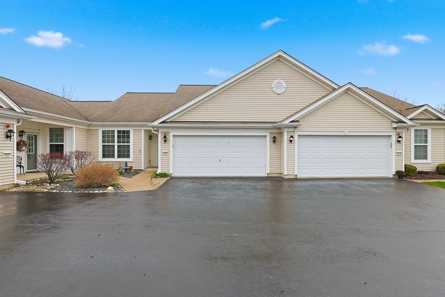 13531 YELLOW PINE Drive, Huntley, IL 60142