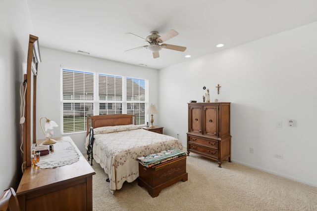 13531 YELLOW PINE Drive, Huntley, IL 60142