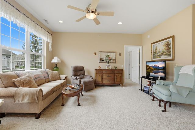 13531 YELLOW PINE Drive, Huntley, IL 60142