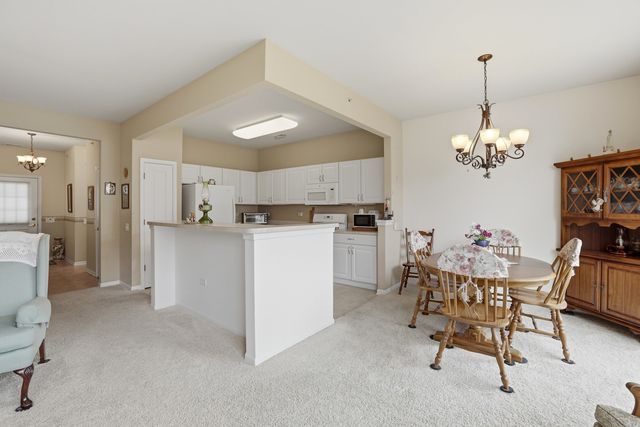 13531 YELLOW PINE Drive, Huntley, IL 60142