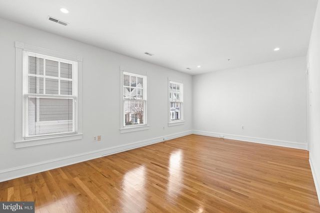 7465 ARLINGTON RD, Bethesda, MD 20814