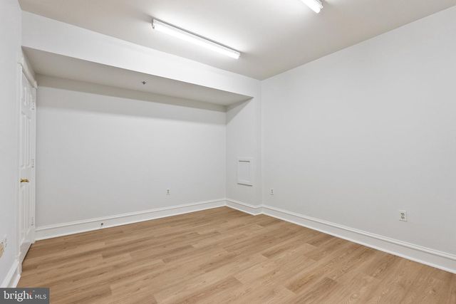 7465 ARLINGTON RD, Bethesda, MD 20814