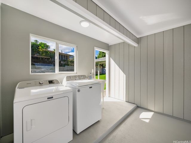 1091 Alahaki Street, Kailua, HI 96734