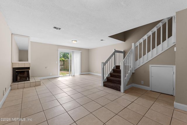 4259 POLO Court, Jacksonville, FL 32277