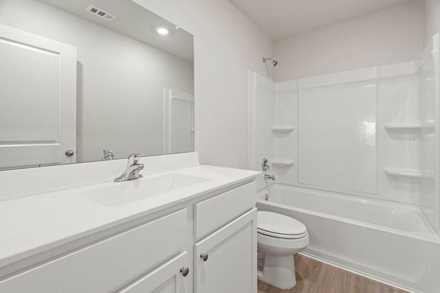 8819 New Jade Drive, Iowa Colony, TX 77583