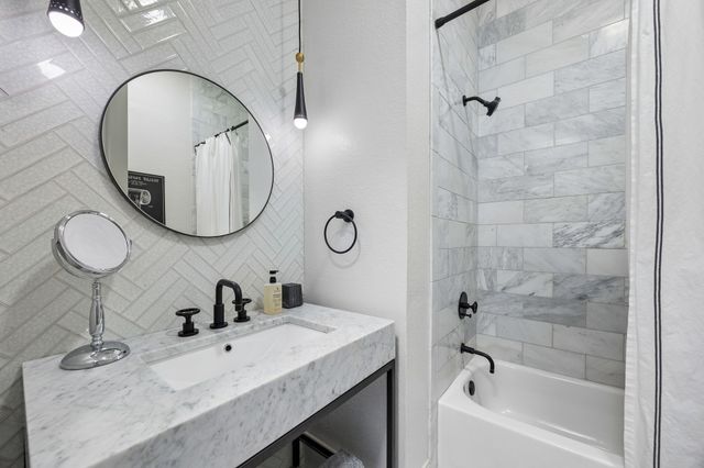 101 Weston Drive, Fairview, TX 75069