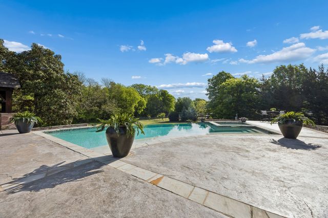 101 Weston Drive, Fairview, TX 75069