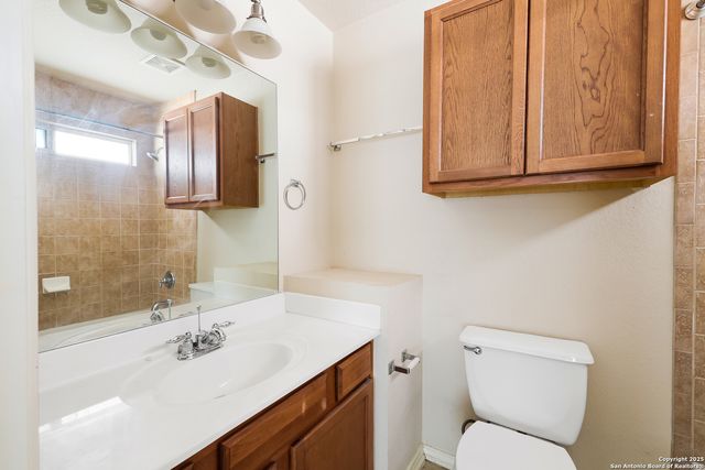 6223 W JOLIE CT, San Antonio, TX 78240