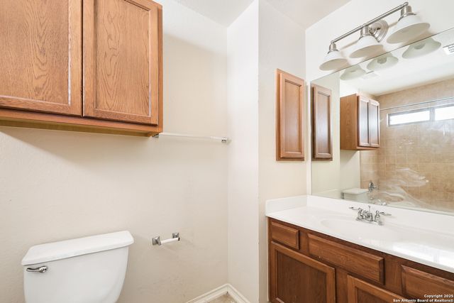 6223 W JOLIE CT, San Antonio, TX 78240