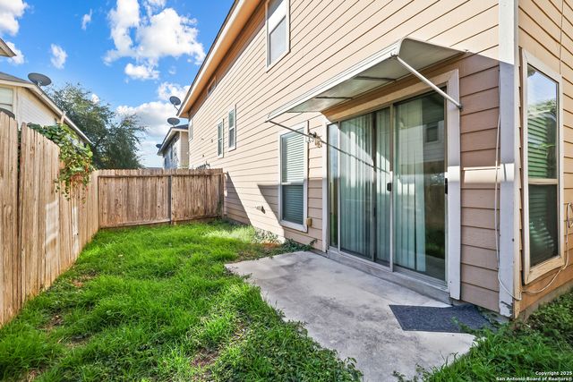 6223 W JOLIE CT, San Antonio, TX 78240