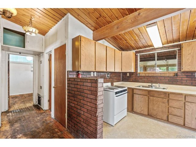 3201 Illinois Ave, Colorado Springs, CO 80907