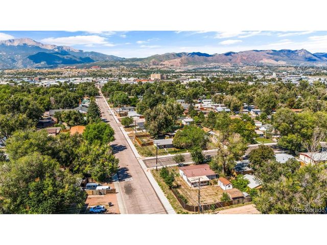3201 Illinois Ave, Colorado Springs, CO 80907