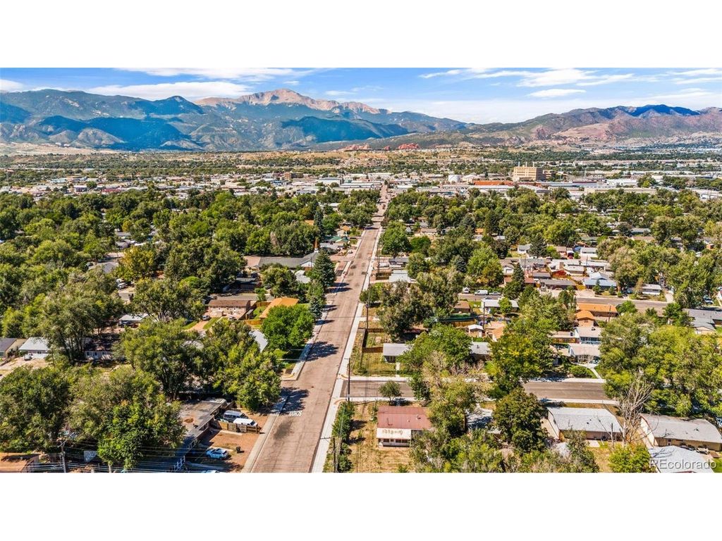 3201 Illinois Ave, Colorado Springs, CO 80907
