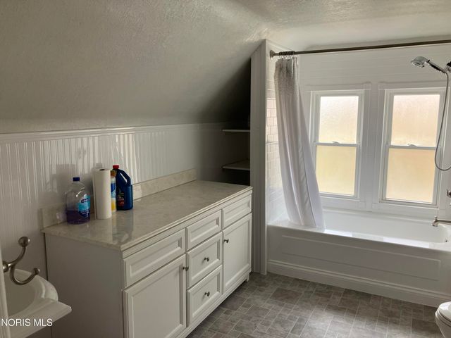 234 W Dudley Street, Maumee, OH 43537