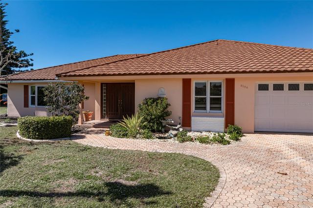 2194 BAYOU ROAD, Punta Gorda, FL 33950