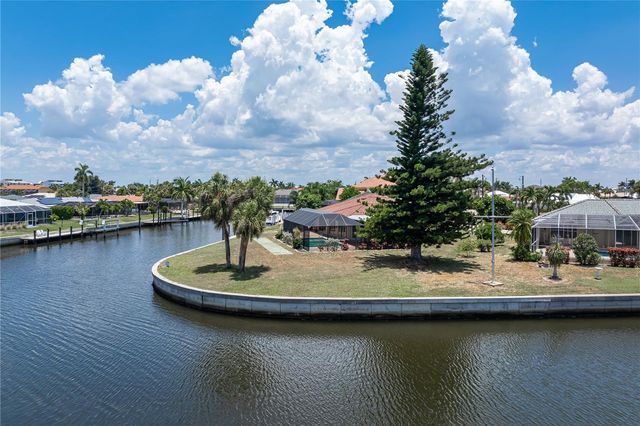 2194 BAYOU ROAD, Punta Gorda, FL 33950