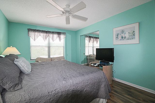 886 Windermere Way, Palm Beach Gardens, FL 33418